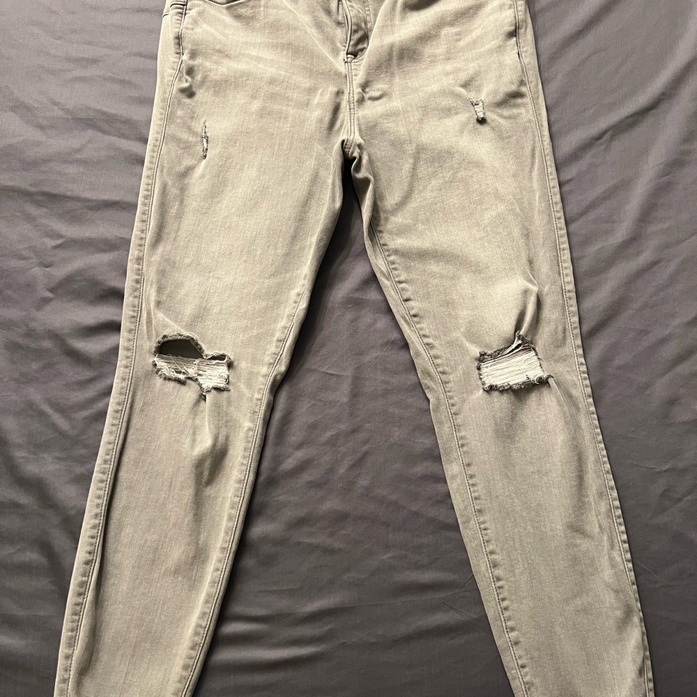 Torrid Distressed Ripped Gray Women's Jeans 15T